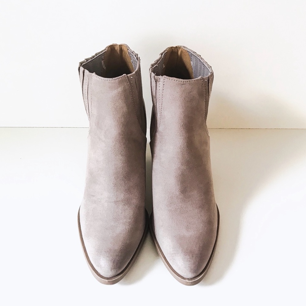 🆕 Faux Suede Booties